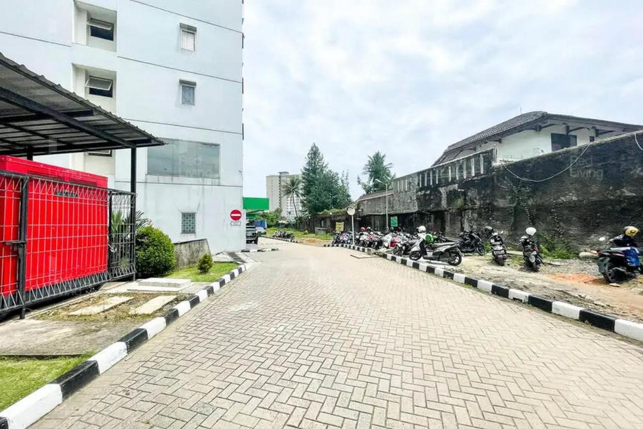 Redliving Apartemen Green Lake View Ciputat - Pelangi Rooms 2 Tower E Тангеранг Экстерьер фото