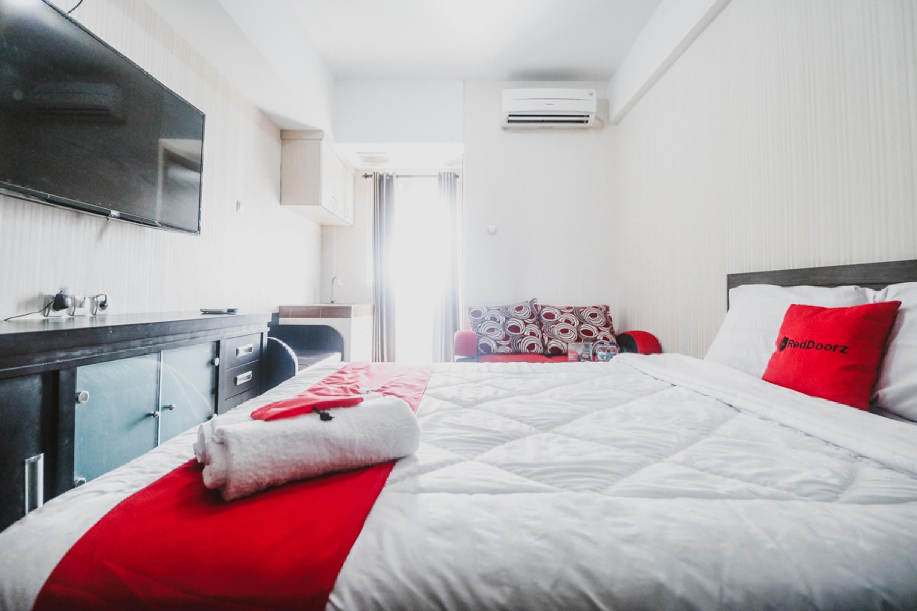 Redliving Apartemen Green Lake View Ciputat - Pelangi Rooms 2 Tower E Тангеранг Экстерьер фото