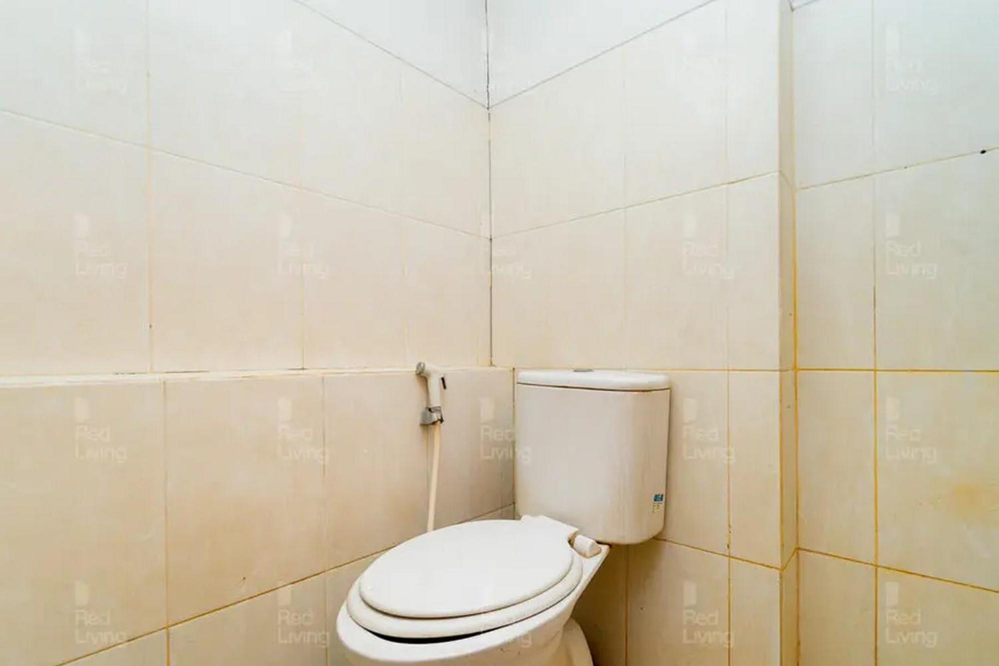 Redliving Apartemen Green Lake View Ciputat - Pelangi Rooms 2 Tower E Тангеранг Номер фото